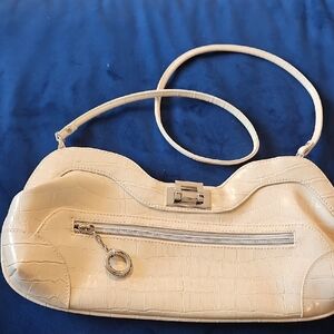 Elegant Cream Crocodile-Embossed Women's Bag